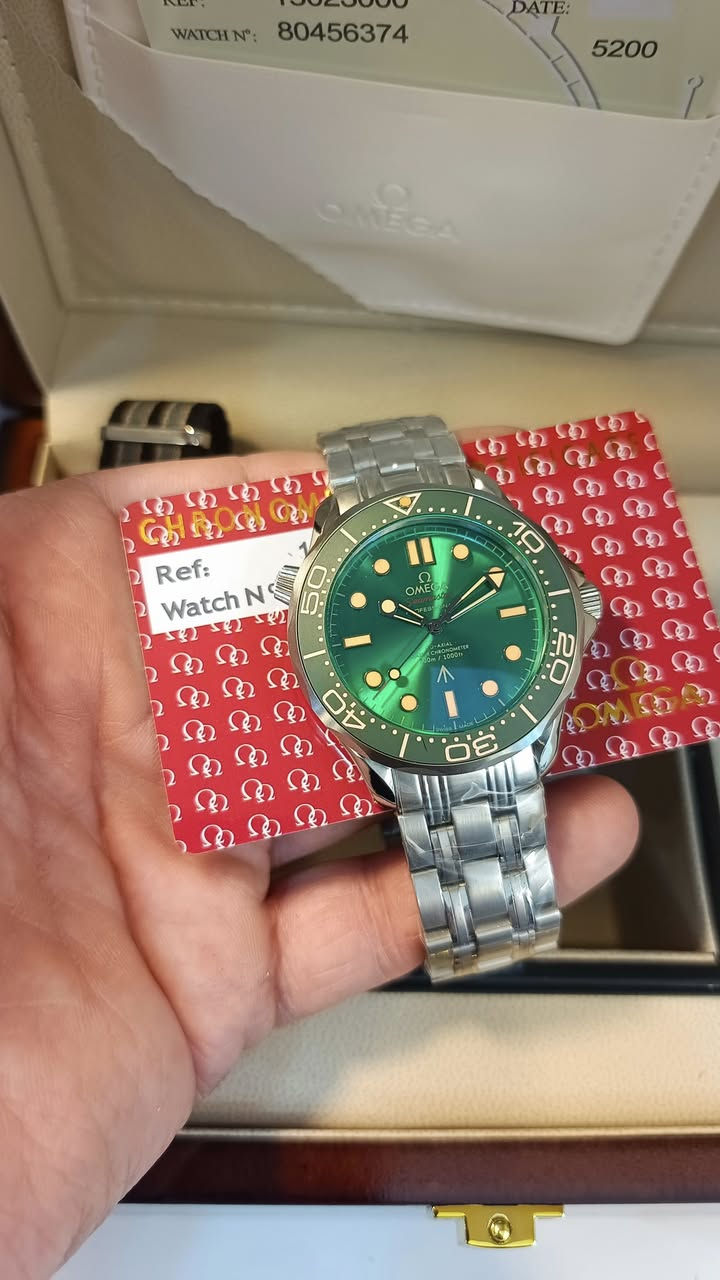 السلام عليكم من رخصة الاخوه الاعضاء ساعه اوميكا جيمس بوند سوبر ماستر جديدة لووك للبيع
اوتماتيك
رنك دوار سيراميك
اميال وارقام فسفورية
مينا مميزه
وزن ثقيل
سير ستانليس ستل ضد الصدا
وزن ثقيل
قفل الساعه محفور اوميكا
قفل بحري
شكل انيق جدا
الساعه مع العلبه الاصليه وكرت الضمان 
قطع قليله جدا
العنوان بغداد
يوجد توصيل
***********
ماسنجر
واتساب
