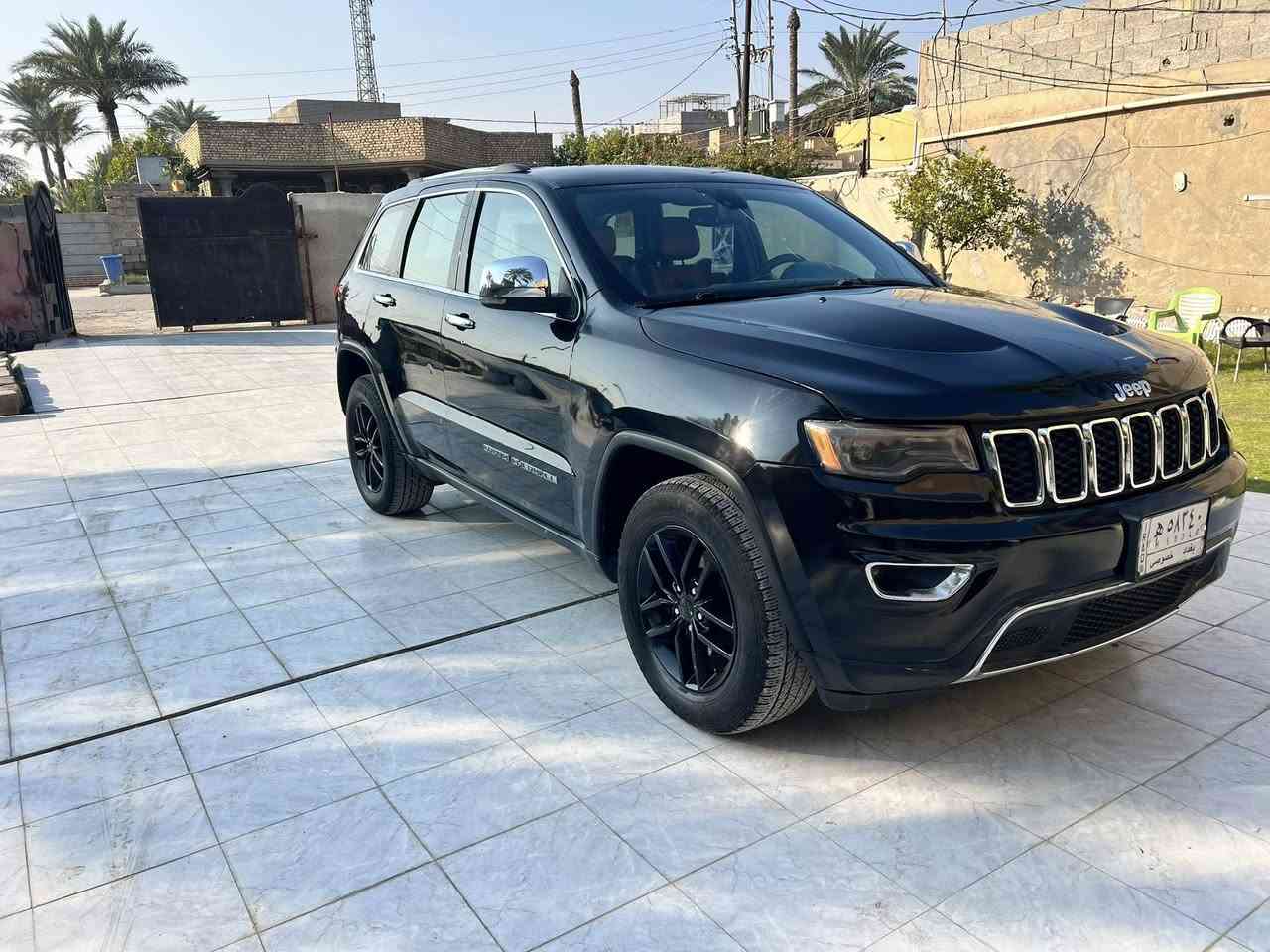 السلام عليكم  من رخصت الادمن جيب موديل 2019 فول عده فتحه للبيع رقم بغداد السعر 180 حادثه بلمنشور كل الصور موجوده بلمنشور  رقم التلفون ***********العنوان ديالى خان بني سعد
