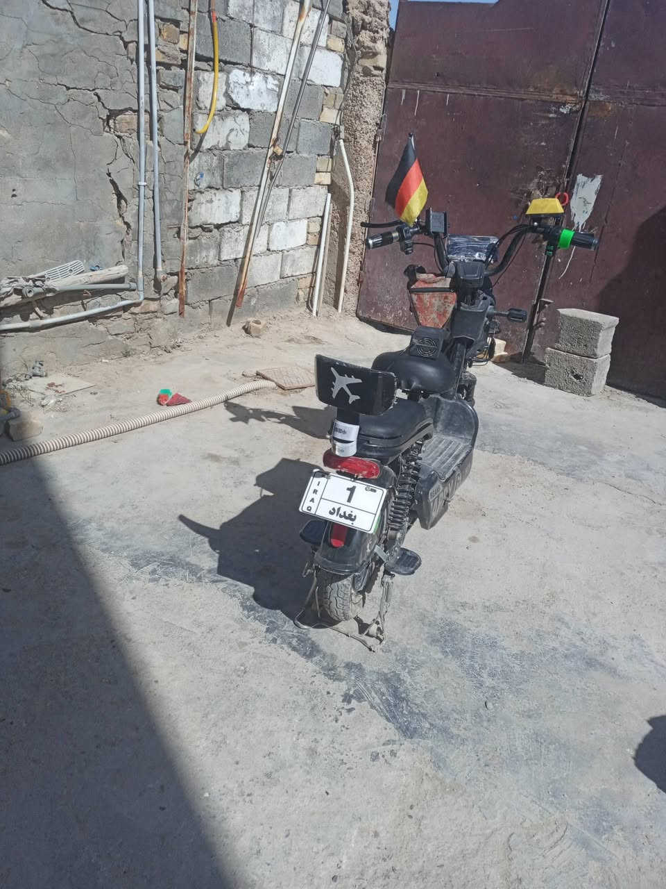 سلام عليكم اخوان دراجة شحن للبيع حجم ١٤ اربع باتري اربع نمر سرعتة ٥٥ اي عطل مابيه تجي مع جميع ملحقات سعر ٢٠٠ قفل او مراوس دراجة نارية بانزين بغداد سبع البور


**إذا كنت صاحب هذا الإعلان وتريد حذفه لأي سبب، رجاءا أرسل رسالة إلى الدعم الفني**