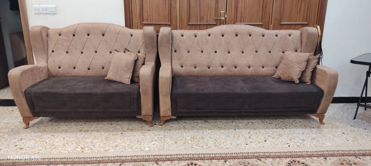 تخم ونص يعني 15 مقعد شغل عراقي ضرره فقط رجل وحده فالته سعر 350 وبي مجال


**إذا كنت صاحب هذا الإعلان وتريد حذفه لأي سبب، رجاءا أرسل رسالة إلى الدعم الفني**