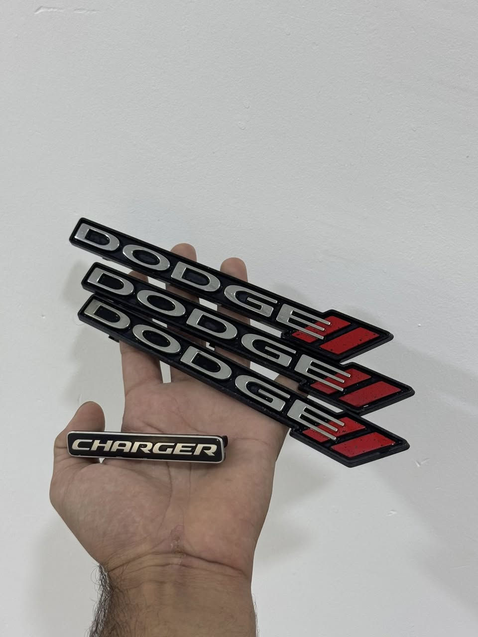 متوفرة علامة الشباك الأمامي شعار دودج ✅
 • أصلية تفصيخ نظيفة 🔥
 • توصيل لكل العراق 🚚
 • السعر بلاش: 25 ألف فقط + 5 توصيل 💸

العدد محدود ⏳
اللي يريده يراسلنا أو يتصل فوراً 📞

علي موبار


**إذا كنت صاحب هذا الإعلان وتريد حذفه لأي سبب، رجاءا أرسل رسالة إلى الدعم الفني**