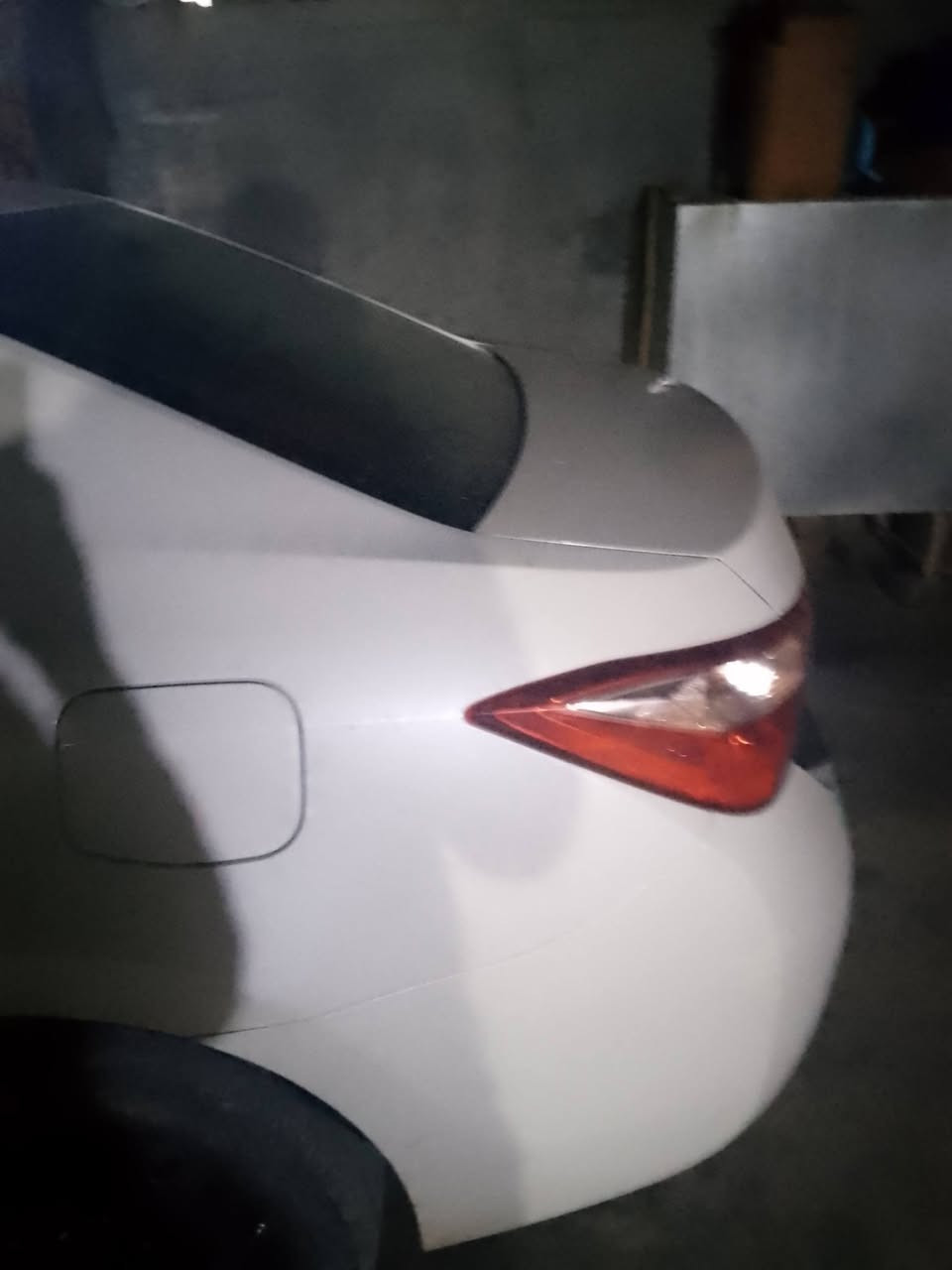 السلام كورلا 17 ابيض صدفي رقم اربيل جديد هزه وسنوية بدون صبغ بدون تبديل فقط بارد  مكانات بسيطة جدا  كير ومحرك بالشرط وضع شركة مامفتوحات   عنوان كركوك سعر 145
***********
