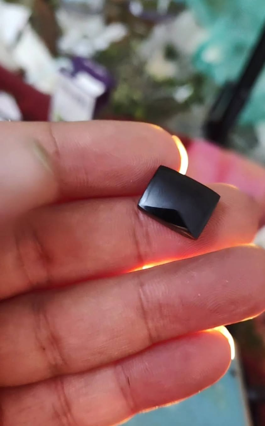 شهر مبارك ورمضان مبارك.
جوهره يمانيه شفة العبد اليمني الأصلي حر غير مجمر من خام الكرزي طبيعي قص جرخ وتلميع فقط 
قياس 1سم ونص طول
عرض 1سم ...


**إذا كنت صاحب هذا الإعلان وتريد حذفه لأي سبب، رجاءا أرسل رسالة إلى الدعم الفني**