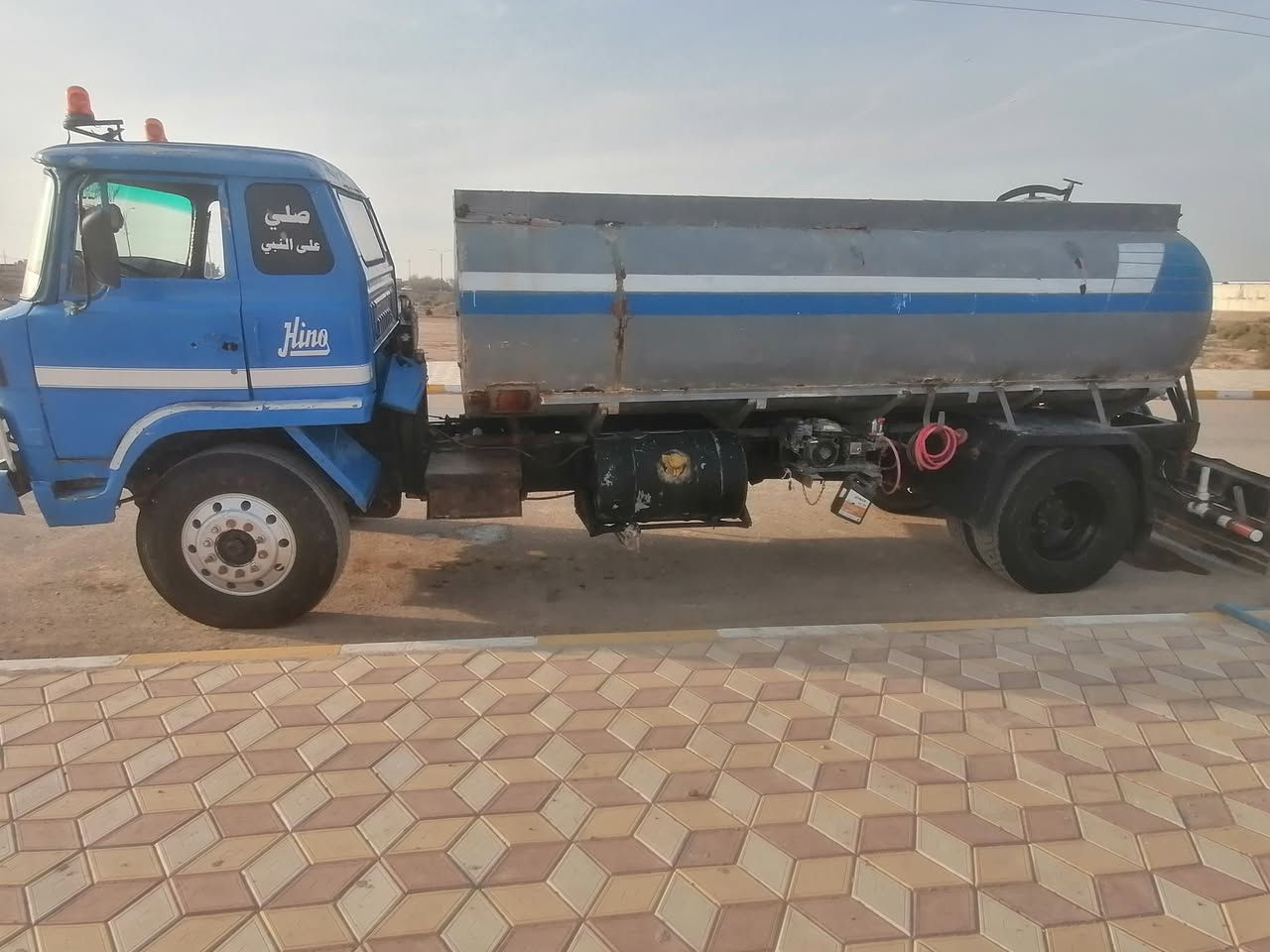 سلام عليكم تنكر هينو للبيع
رقم راعيها /***********
***********
