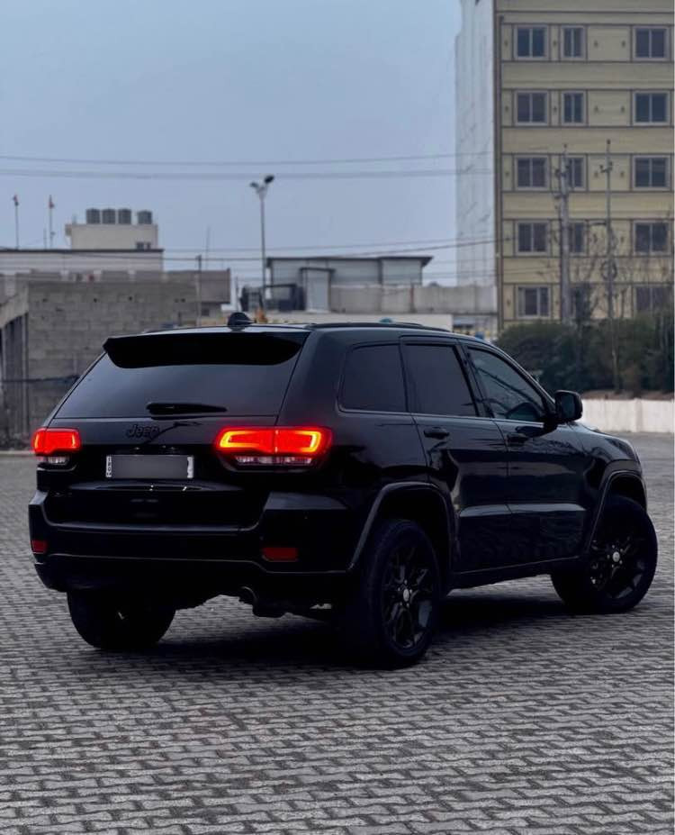 Jeep grand cheroki 2020 syaraka ful mwasfata dabl aksl basma shaxal sndwq shaft slaid syaraki zor jwana be kamu kwrtya 36 hazar roysht wa ba nawi xoma syaraka hizam nya mn ba hizam ay froshm be dahm be ledran be arbag hamuu bashart raqm u sanwi hamu nwya
*********** أربيل, العراق
