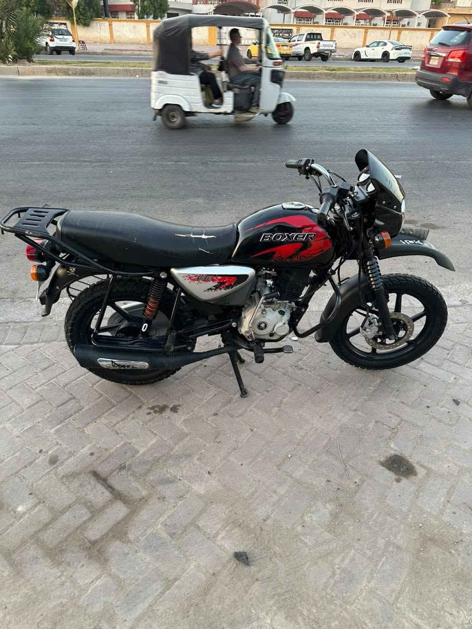 السلام عليكم دراجه بوكسر مديل 23 كفاله عامه
عنوني المشتل
سعر 2200

***********
