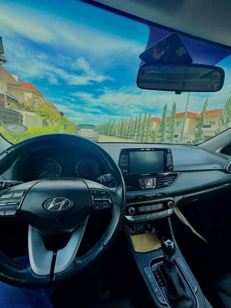 النترا ٢٠٢٠
ماشي ٦٤ الف
صور ٤ قطعه
مكان أربيل 
***********
سعر ١٠٤
