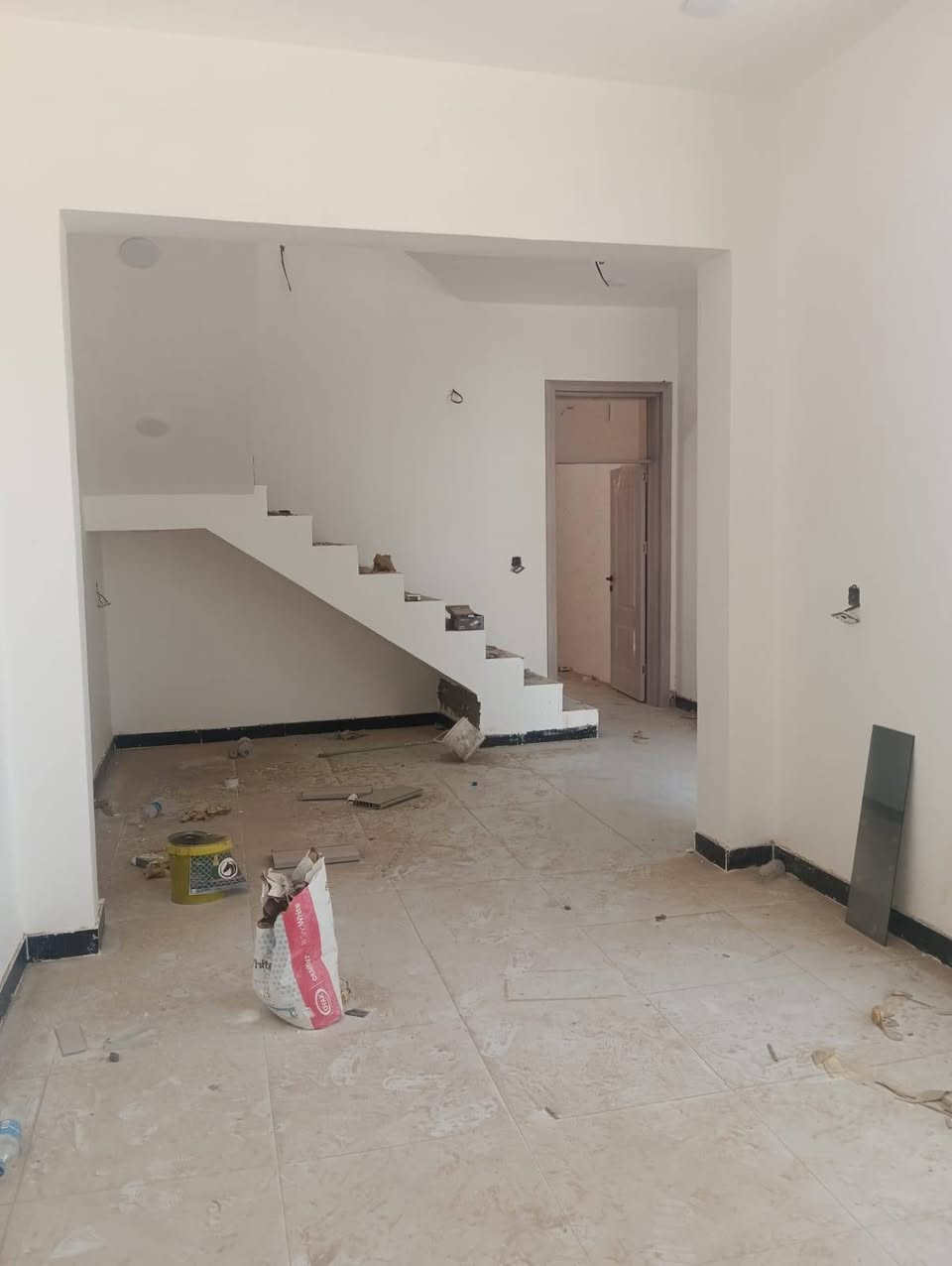 بيت للبيع مساحة 100متر طابق واحد بناء درجة اولى جديد2026حي الزهراء التفاصيل على خاص ***********
