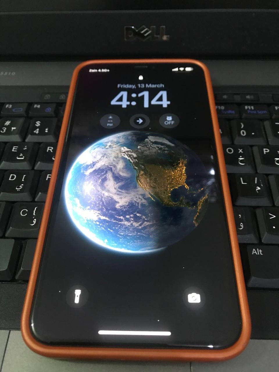 السلام عليكم
أيفون 11برو ماكس للبيع فقط
الذاكرة 256م 
مبدل بطارية أصلية 100%
بي فطر صغير بالظهر موضحة بالصورة
رايدة بـ310 
***********
مكاني بابل القاسم
