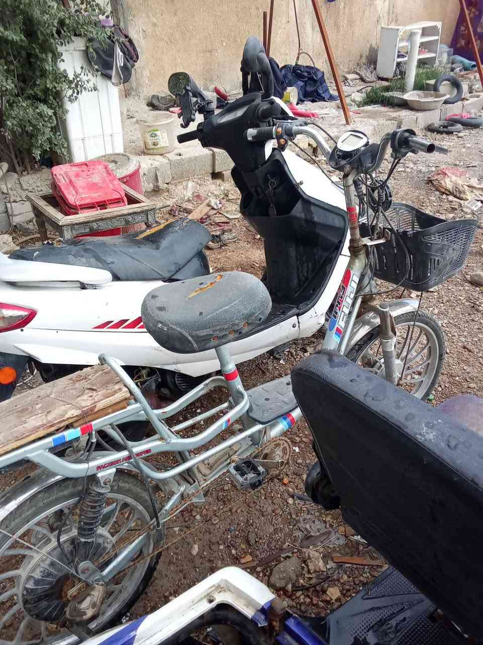 دراجتين شحن وحده نقص بطاريات وحده بطاريات وعقل وثالثه شغاله بيه تبخير ابيع كوم حديد سعر 200 الف قفل بس اتصال مكاني بياع دوانم  0771341975 مو شراي لا يتصل


**إذا كنت صاحب هذا الإعلان وتريد حذفه لأي سبب، رجاءا أرسل رسالة إلى الدعم الفني**