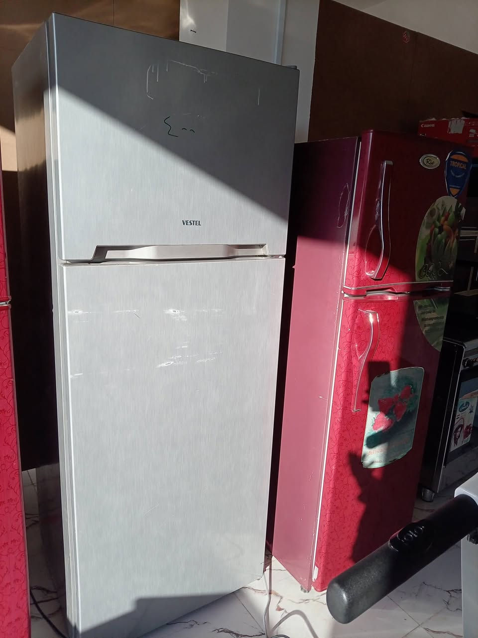 للبيع الاستفسار على هذا رقم ***********
