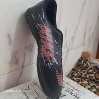 حذاء رياضي • طفل • مقاسات ٣٠-٣٣،٤٣