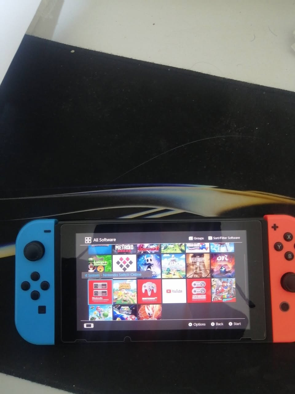 مقدماً سلام عليكم
جهاز نينتندو سويتش عادي مهكر اوف لاين وان لاين معه اغراضة الأساسية ومعه لصقة شاشة الجهاز
والجهاز يحتوي على أكثر من 17 لعبة
الذاكرة 126 غيغا معه سعة تخزين 32 غيغا
ونضيف نظافة 90 بل مية
السعر :250 الف وبي مجال
الرقم للتواصل : ***********
