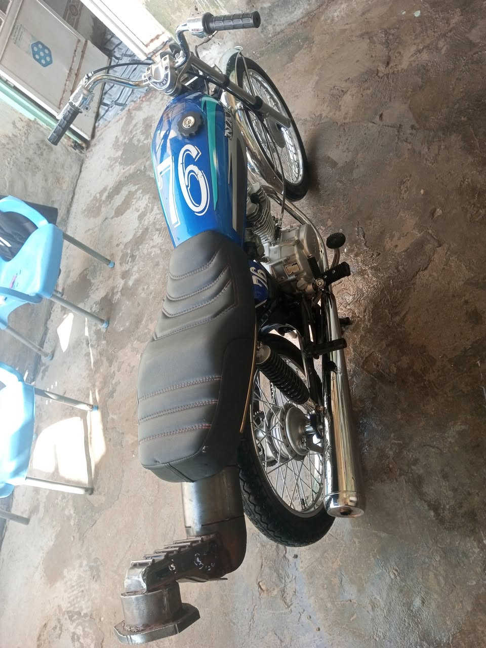 سلام عليكم دراجه نامه للبيع تعمير شاصي اوراق اصولي اصولي مكينه شلامجه باب اول سعر 700 وبيه مجال رقم ***********‬‏
