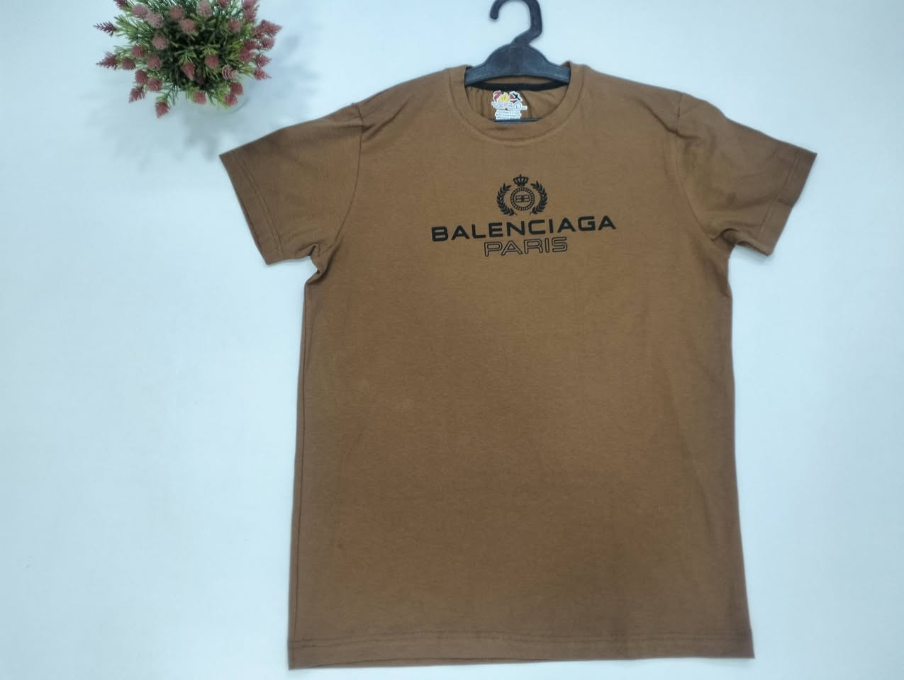 ✨ كود 2 ✨
🔹 البيع جملة فقط للتجار والمحلات

تيشرت شبابي 👕
المقاسات المتاحة:
L , xl , xxl
📦 الثريّة:
3مقاسات × لون واحد
🎨 متاح 7 لون:
▪️سكري 
▪️ بني 
▪️ ازرق كحلي 
▪️ مينت
▪️ اسود 
▪️رصاصي 
▪️ لون جينز فاتح


**إذا كنت صاحب هذا الإعلان وتريد حذفه لأي سبب، رجاءا أرسل رسالة إلى الدعم الفني**