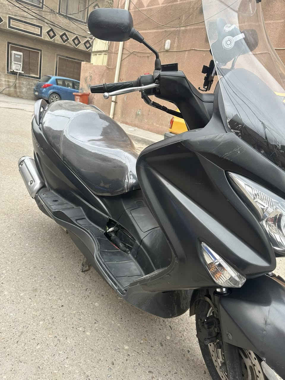 برجمان 200 سازوسكي
سلام عليكم .. دراجة برجمان سازوكي ال٢٠٠ للبيع
الدراجة ياباني نظيفه مثل مدشوفون بلصور
دراجة مكينه ٢٠٠ استخدام شخصي كامله مكينه نظيفهة مكفوله من النضوح والتبخير واي شي
استخدم دهن كله موتل وبانزين محسن
دراجة ياباني 
ماشيه ١٥ الف

نواقصهة بسيطه فقط غطه باتري وقطعه من البگ لايت

السعر مليون و ٣٠٠ الف بيهة مجال بسيط حك الجيه

المكان /ساحة عدن/ ***********
