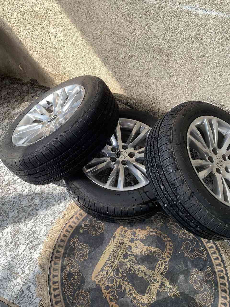 السلام عليكم وين مكسيكي اصلي البيع موبر شرط جديد كلش تخم تاير انتاج2025معه حساس اصلي  السعر 7ونص مكاني بصره رقمي ***********
