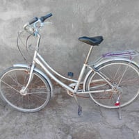 باسكل اللبيع ماعايزه اي شي ب 65 وبيه مجال قليل ستفسار انتصال / 0786981...