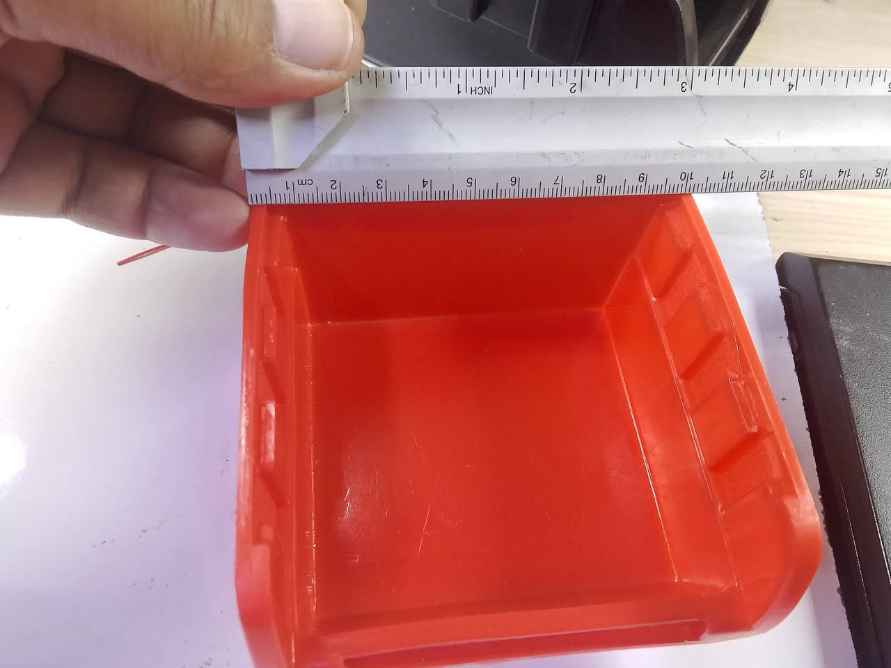 متوفر اربع سييتات
كل سيت تجي بي 12 مجر او خانة (6حمر و 6سود) 
السيت ب10 اربعتهن ب35  المعروض سيت واحد


**إذا كنت صاحب هذا الإعلان وتريد حذفه لأي سبب، رجاءا أرسل رسالة إلى الدعم الفني**