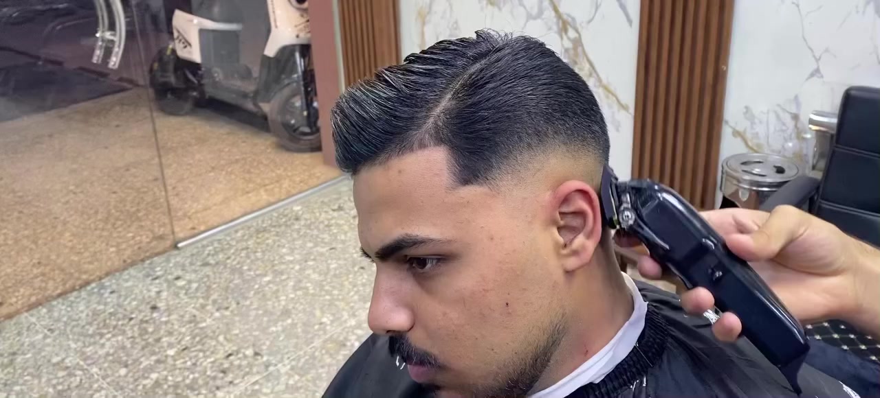 🚨🔥 أقوى عرض برمضان المبارك… 🔥🚨
إذا تريد تدخل العيد بلوك جديد وثقة غير شكل 😎✨
هذا العرض إلك وبس من كوافير الكابتن 💈
💇‍♂️ حلاقة احترافية دقيقة
💈 تسريحة ستايل على ذوقك
🌫️ بخار وجه ملكي
🎨 صبغ مرتب يغير شكلك 180 درجة
✨ تنظيف بشرة بالجهاز
☕ ضيافة خاصة واهتمام VIP
🔥 كل هذا فقط بـ 5000دينار عراقي 🔥
انت تدفع 5 آلاف…
وتطلع بهيبة تساوي ذهب 💯
📍 الشارع العام – مجاور سنتر دراهم – بالقرب من بيت بيوتي
📞 للحجز السريع: 
كوافير عباس *********** #كوافير #fightcoronavirus #المغرب #العراق #العراق
