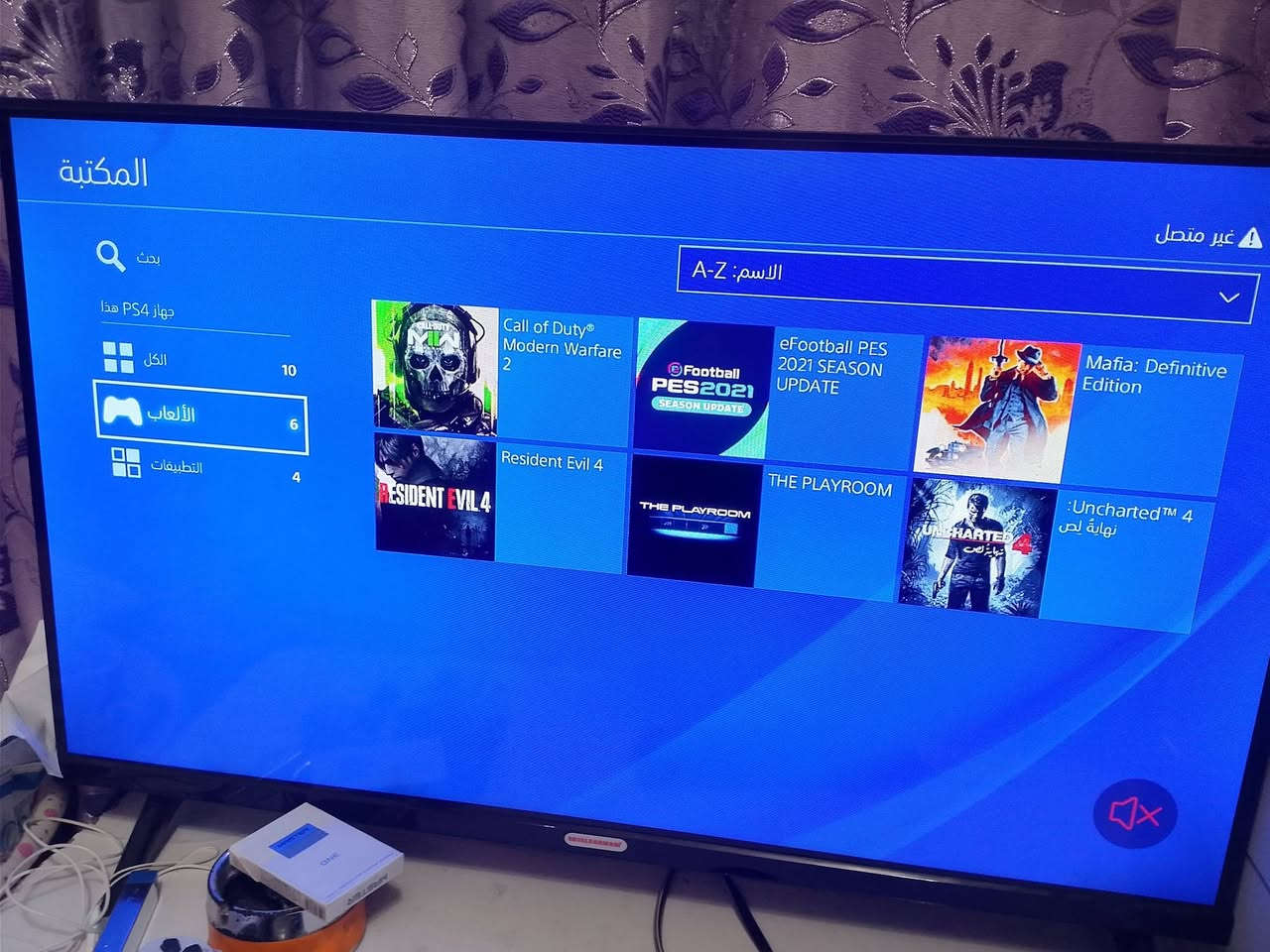 السلام عليكم بلي 4فات للبيع مع يوبي اس مهكر حساب العاب والالعاب بصوره نضافه90% مفتوح تنضيف  ع فحص يدات وحده اصليه مال جهاز وحده باله السعر 250 مكاني بغداد سبع البور للاتصال***********
