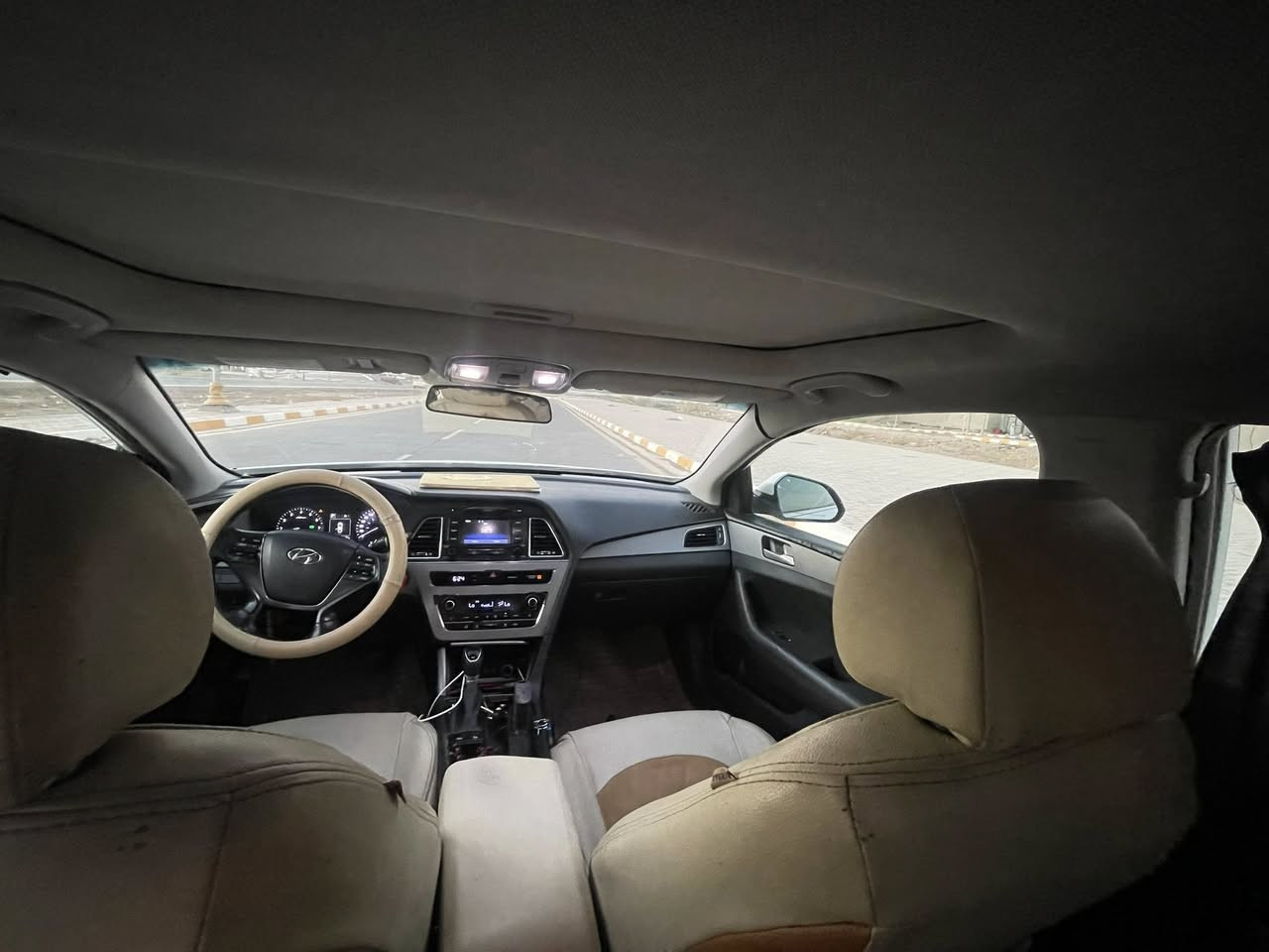 سوناتا 2017 وارد امريكي فول
حادثه بامريكا موجود بالصور 
وبالعراق صار بيه قطعه رش اثر شخوط بالباب العكس 
السياره اني مستورده من امريكا بموديله ولحد هاي اللحظه عندي
يعني على ايدي 
مابيه اي نقص
محرك GDI
القماره فتحه واني مغلق الباقي اسود
السعر130 $ وبيه مجال بسيط 
مكاني -الصويره
للاستفسار
*********** واتساب
*********** اتصال
