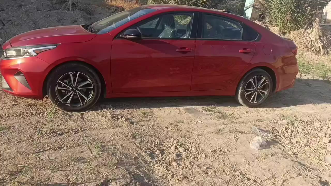 سلام عليكم فورتي ٢٣لون مشمشي حادثه سطحي شاصي ولغده مكفوت جاملغ وبنيد مبدلات وكاله نفس لون بدون صبغ تخم تاير جديد حداديه جديده سياره حيل جديده ***********
