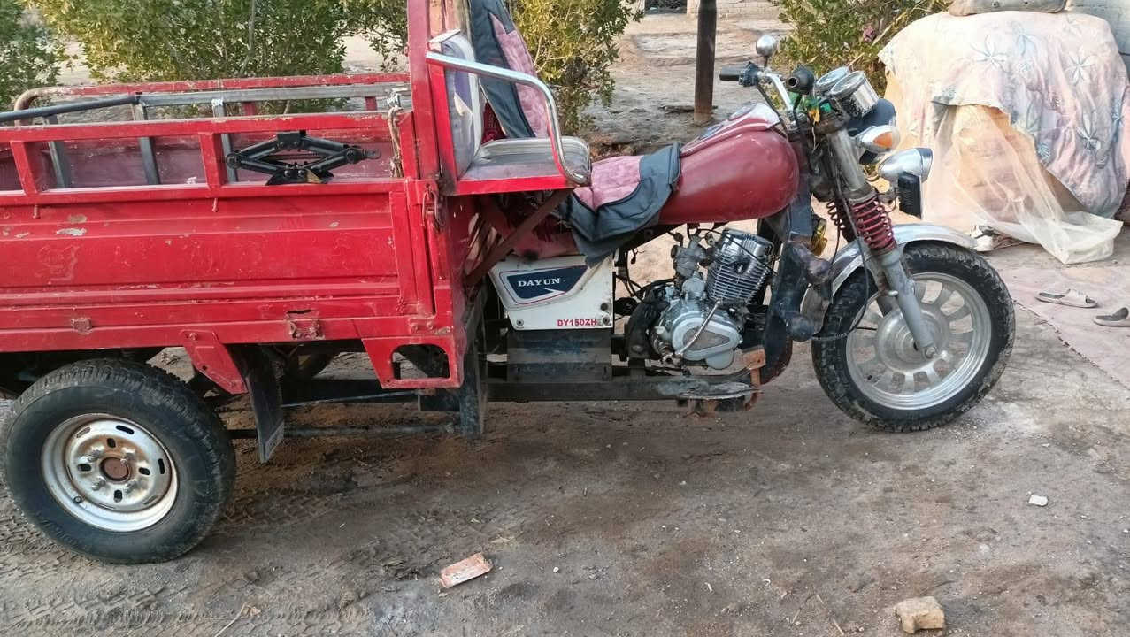 السلام عليكم شباب ستوته البيع جاهزه نوع يفان  موديل 2008  بديه 14 كهربايات كله شغال ستوته جاهزه اوراق كامله السعر  / 1200
وبيه مجال  مكاني سوق الشيوخ الطار العبرات 

شباب انه مكلف بل نشر رجائن لحي يراسني هاذ رقم صاحب ستوته ***********
