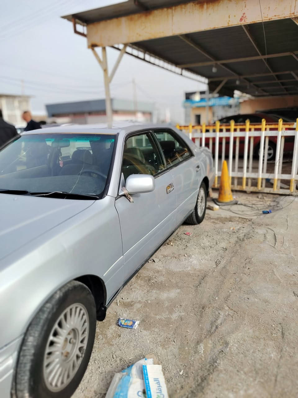 راس الثور فلات للبيع او المراوس موديل 96 بأسمي مداور ثاني يوم مكفوله من العيب الشرعي والأصوليات كافة والكص سيارة حلوة ومامتعوبة على أيدي مكان السيارة الديوانية قضاء غماس  للأستفسار الأتصال على الرقم ***********
