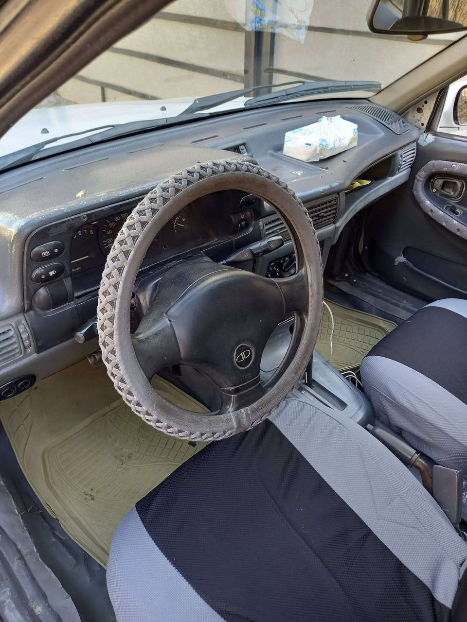 دايو سلو موديل ١٩٩٦ كير اوتماتيك مصبوغه حزام تبريد شغال جميع الكهربائيات والكيجات شغاله محرك بي تبخير مشروع وطني  /الغزالية /السعر ٢٩ بي مجال/*********** واتساب
