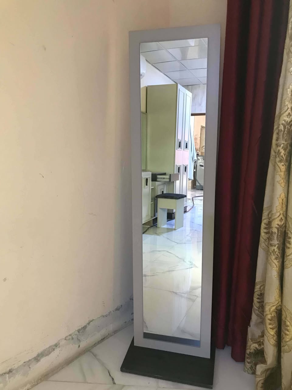 غرفه تركيه ثقيله مابيهه اي ضرر عشر قطع السعر مليون وبيهه مجال بسيط العنوان بغداد سريع الدوره قرب علوه الرشيد


**إذا كنت صاحب هذا الإعلان وتريد حذفه لأي سبب، رجاءا أرسل رسالة إلى الدعم الفني**