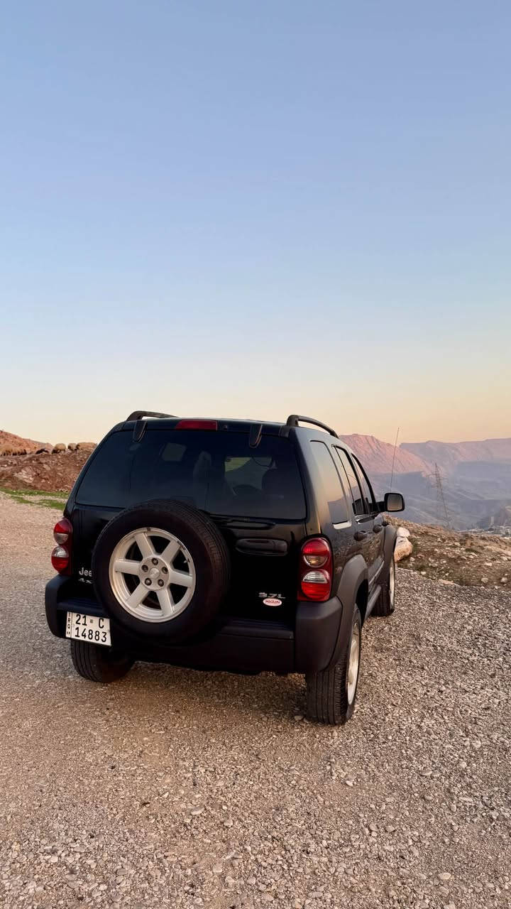 Jeep liberty 2007

فول مواصفات گێر اۆتۆماتیک دبل اکسل 

٢ پارچەی جەلاتینە 

رەقەم و سەنەوی تازەیە هەتا ٢٠٢٨

٤ تایەو ویلی تازەی لەژێردایە

گێر و مکینەی بەشەرت ٢٠٠ هەزار ڕۆشتوە

شوین/دەربندیخان

***********

*********** دار بنديهكان, السليمانية
