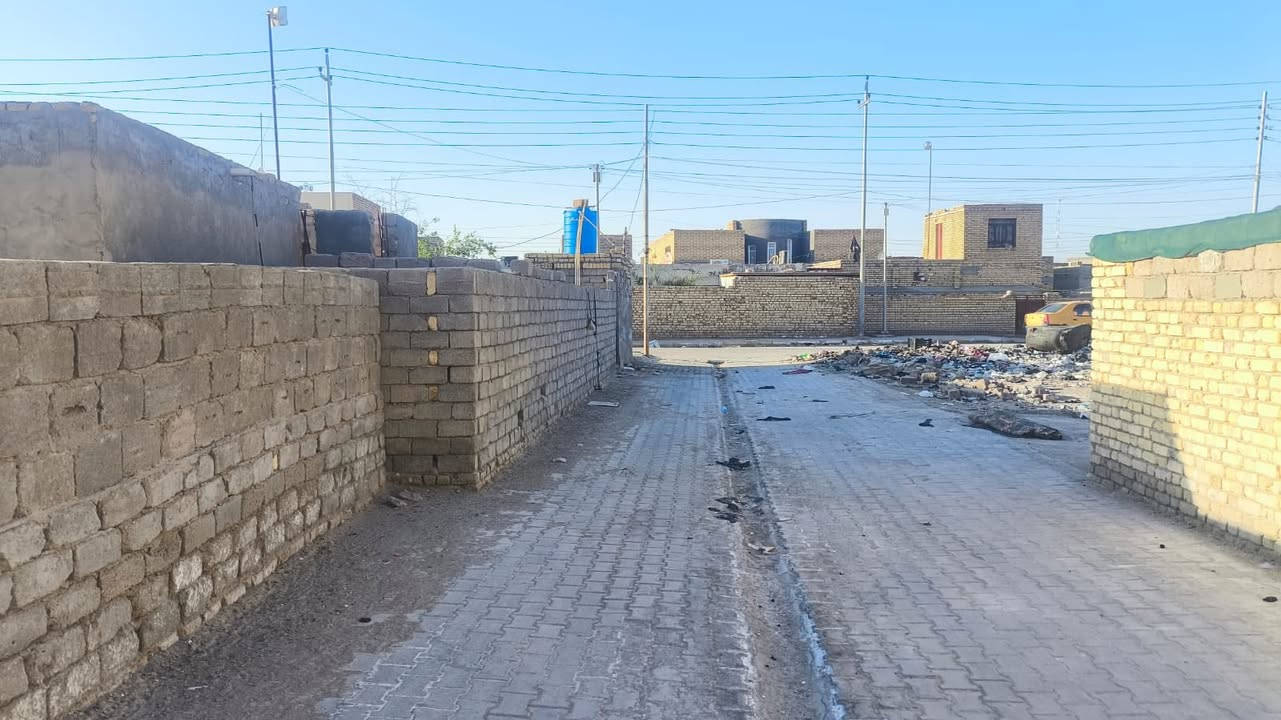 اللهم  صلِ على محمد وآل محمد 

🏠 بيت ركن على شارعين للبيع 

📍حي الزهراء الصوب الصغير / شارع الحسينية قرب اسواق سعود ال حلو 

📐 المساحة 340 متر 

حي زراعي فيه كافة الخدمات (ماء ، كهرباء ، تبليط )

يحتوي على ثلاث غرف + مطبخ + براني + صالة + حمامات 
 
للأستفسار: الاتصال على الرقم  
*********** (ابو حسين ) 

عقارات القادم للبيع السريع
