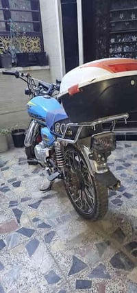 تراجه يراني موديل 2025 نضيفه جدا مكانه حي اور سعر٥٥٠،٠٠٠ واتساب موجود ...