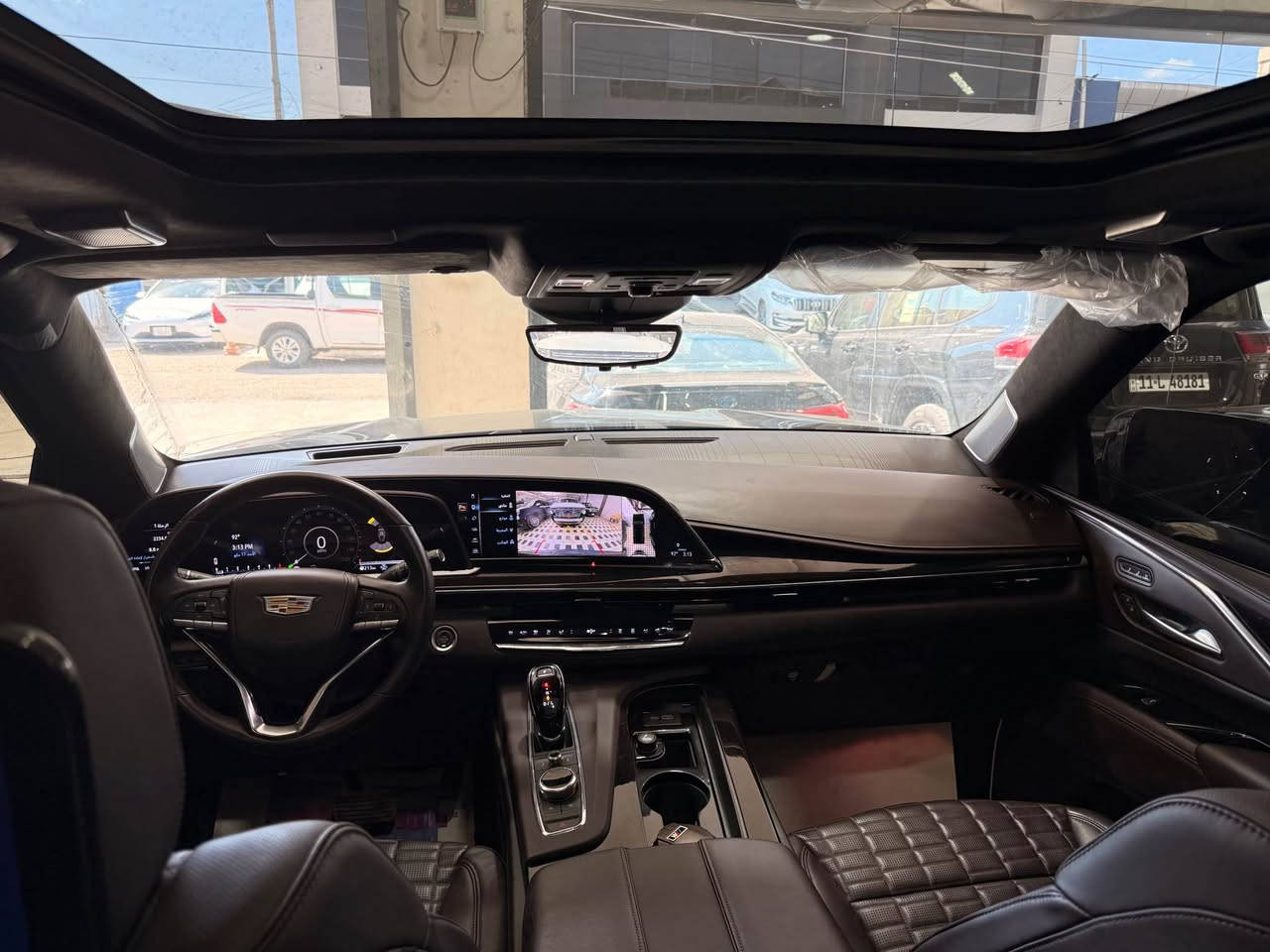* شركة ذرى الخليج / بغداد النهضة الشارع الثاني 
* ⁠سعد العبيدي (*********** & ***********)
* السعر (99.000 $) او (152 مليون دينار رقم بغداد ضمان 
* كديلاك اسكاليد اسبريسو 2024 ضمان المنصور (5 سنة)
* ⁠العداد (3100 كم) مغلفة (ppf) 
* ⁠مكفولة كفالة عامة 
* انتبه (تنته شامو - كراسي مساج - 36 سماعة - داخل احمر محروق)
* ⁠محرك 8 سلند (6200) 
* ⁠بصمة تشغيل مع بصمة ابواب
* ⁠فتحة سقف (بنوراما)
* ⁠حساس خلفي وامامي
* ⁠كامرات عدد (5) 360 درجة
* ⁠شاشة امامية بالحجم الكبير 
* ⁠شاشات خلفية عدد (2) 
* ⁠كشنا ت جلد احمر تشغيل عن بعد
* ⁠جنطة كهرباء شحن لاسلكي 
* ⁠شاشات عرض نظام الرفع (جكات)
* ⁠رادارات جانبية امامية خلفية 
* ⁠كشنات تدفئة و تبريد وذاكرة 
* ⁠دفع رباعي (4 *4) شاشة عرض (داتا شو )
* ⁠وباقي مواصفات (الاسبريسو) المعروفة
* ⁠السيارة مع الملاحقات (جك وسبير وارضيات وسماعات …..)
* ⁠السعر (99.000 $) او (152 مليون دينار )
*للاستفسار الاتصال على الرقم (***********)*
* نتعامل مع الزبائن بنظام البيع والاستبدال والمراوس
* اوقات العمل من (11 صباحاً الى 9 مساء) بغداد, العراق
