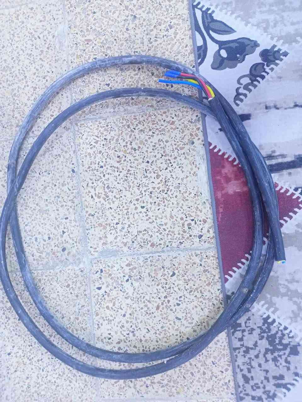 متاح 
كيبل سعودي 
4×6
طوله 4امتار 
مكاني بغداد الشعب


**إذا كنت صاحب هذا الإعلان وتريد حذفه لأي سبب، رجاءا أرسل رسالة إلى الدعم الفني**