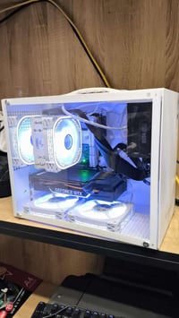 GTX 1660 • رايزن 4500 • ٥١٢GB M.2