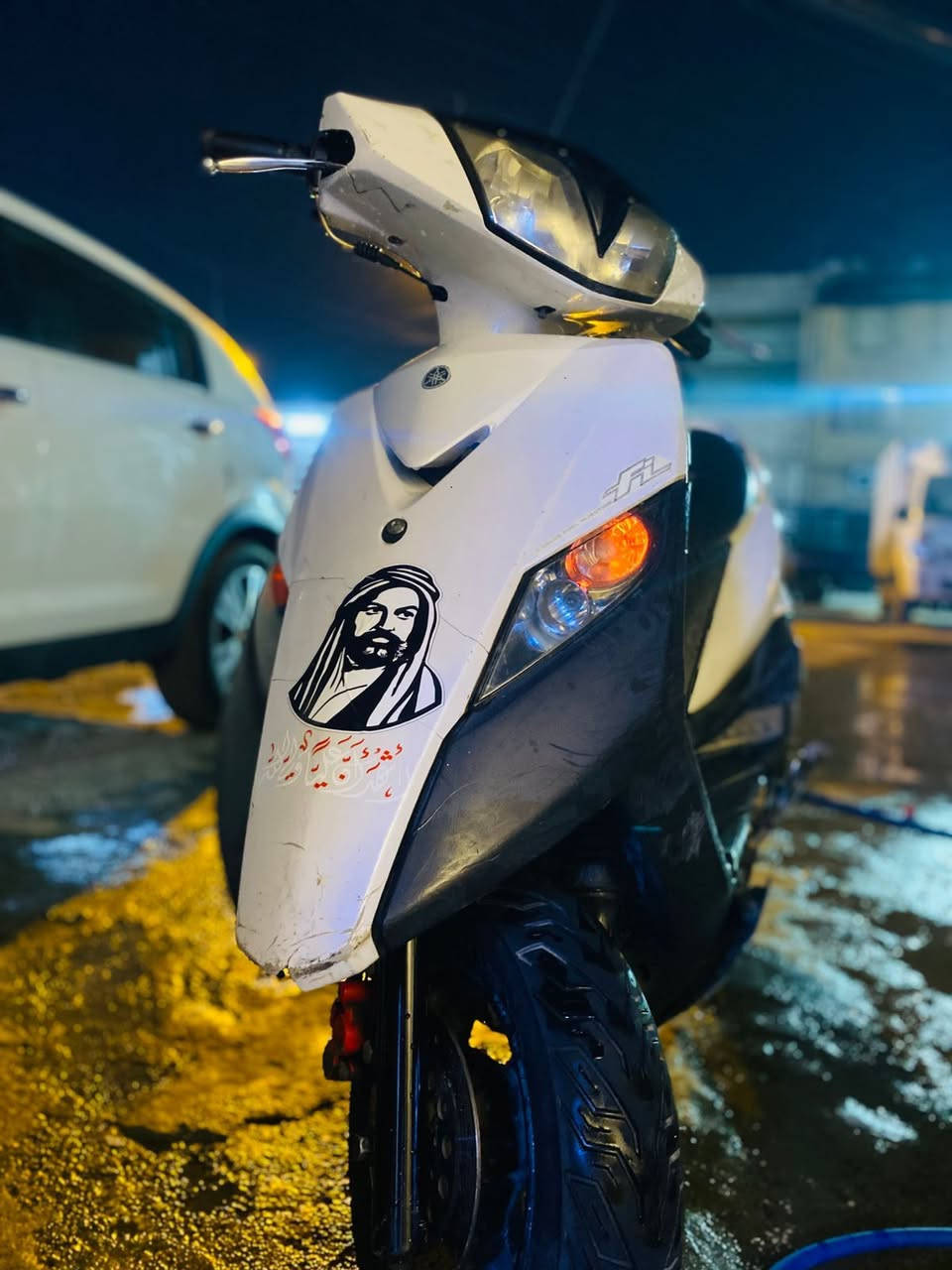 دراجه فعلب بيع طافيه تمشي بس تقطع 
كهربايات نظيفه 
العنوان بغداد السكان قرب المنصور 
السعر 300 بيه مجال قل***********
