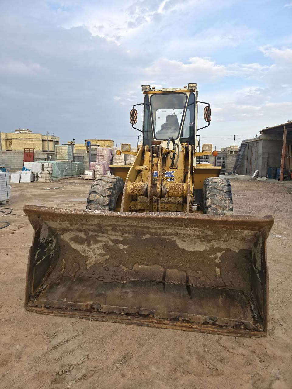 شفل كاوسكي للبيع 60Zدخول2023موديل 91اصل مرجع المديله رقم كربلاء تخم تاير مكينه ازوزه6 كير ميكانيكي الشفل مكفول من الصبغ ولفتح على وضع الشركه مكان ميسان للإستفسار اتصل ***********
