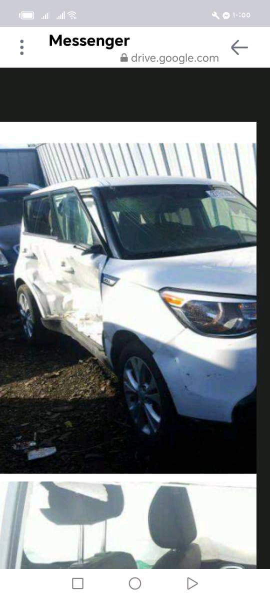 صول موديل  امريكي ١٦ 
محرك ٢٠٠٠ ما مفتوح 
الحادث مرفق بالصور 
ملاحظه التكمه بين البابين سليمه 
سيارة جاهزه من كلشي ماشيه ٨٢ الف حقيقي 