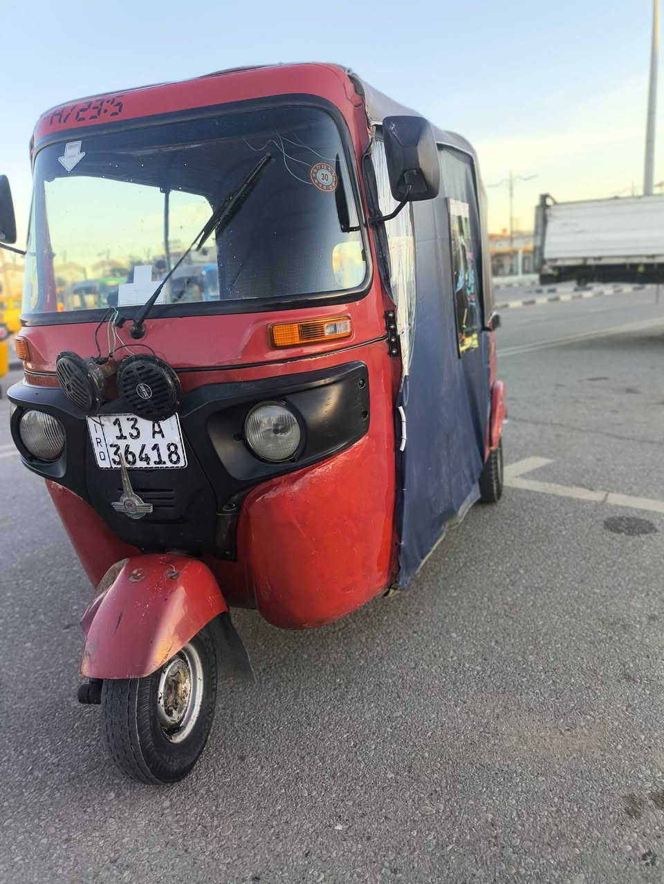 سلام عليكم مديل 20 شهر 6 بيه بارد بل لغد ومرشوش مكينه مجفته السعر 5200وبيه مجال مكاني عماره قاسيه ***********
