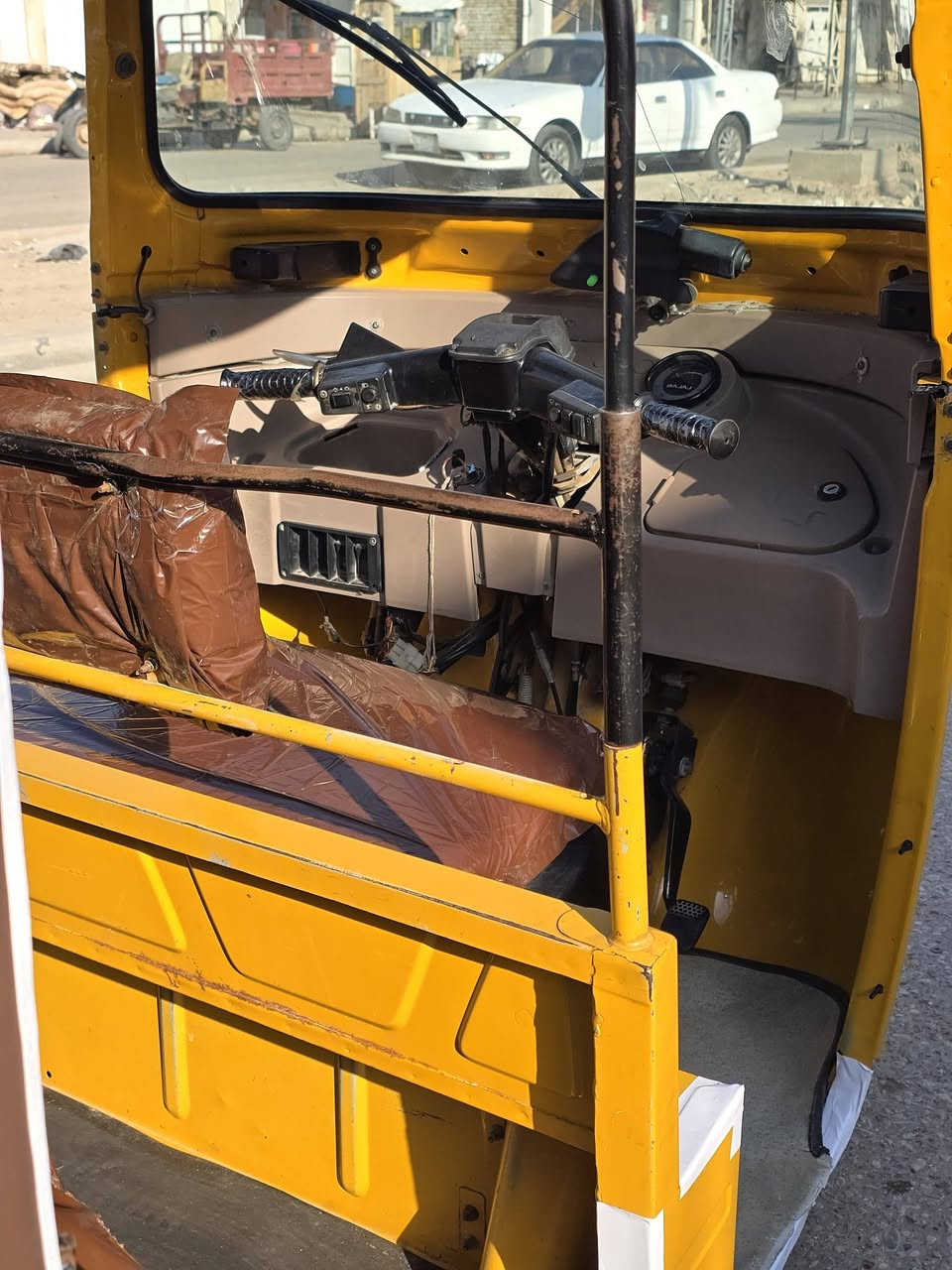 السلام عليكم شباب تكتك البيع 20 شهر 6 مرقم تكتك كفاله ماعدا بصفحا معجوج مكاني المجر *********** 🤫
