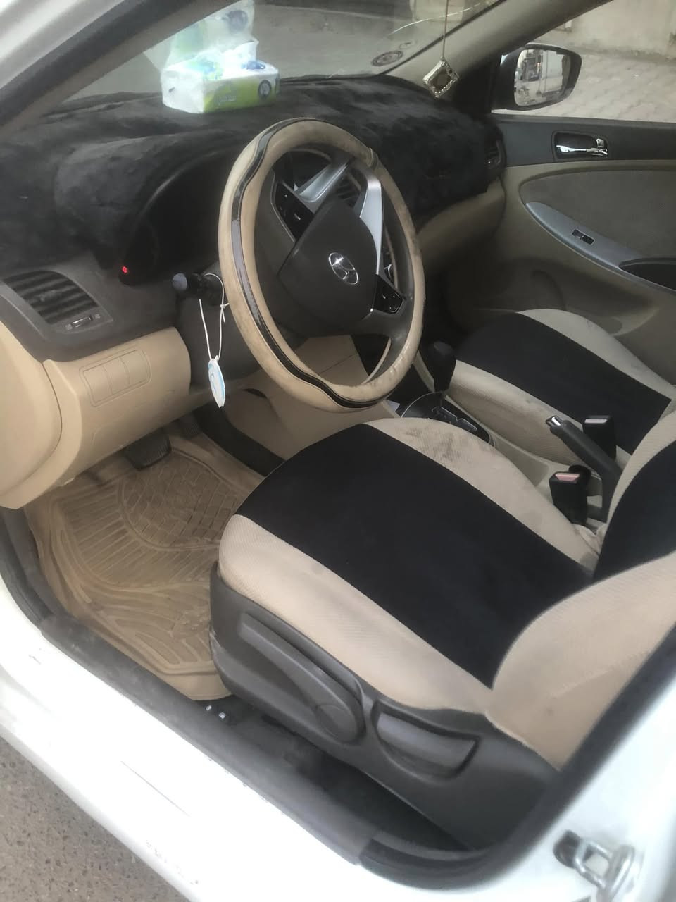 السلام عليكم ورحمة الله وبركاته

اكسنت خليجي 2011

رقم بغداد  مشروع وطني

 محرك 1600  دوش 

فول 1/1

 محرك كير صدر كلشي جاهز 

شاشة

 كامرة

فتحة سقف

 تحكم استيرن 
السياره مكفوله  

مكاني بغداد الكرخ 

السعر ١٠٠$ وبيهة مجال بسيط

للاستفسار

*********** وبي واتساب ع هذه الرقم
