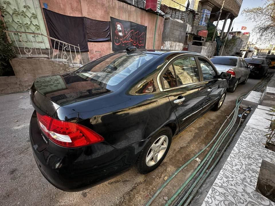 كيا اوبتيما 10مقدسه متومه 
كيا الون اسود بلاد سياره فول مواصفات واحد على واحد دي لوكس مواصفاتها معروفه 
السياره جاهزه من كلشي تبريد تخم تاير وشرط الفحص 
مكينه 2000دوش متومه اربيل نكليزي كصه جنطه 
مكاني بصره ب 54 وبيه مجال حك الجيه 
ما متواجد خاص اتريد اتصل 
***********
