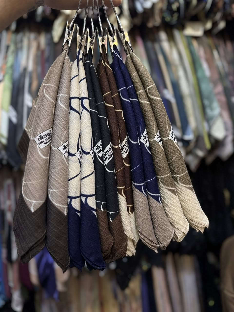 جديدنا 

ربطه قطني فيتس متر 

متوفر بعدة نقشات 

من ماركة الودق الاصليه 

العنوان السماوه منتصف سوك المسكوف مقابل عطور حيدر المركزه مجاور كوزمتك عدنان حنوش سيد احمد للشالات


**إذا كنت صاحب هذا الإعلان وتريد حذفه لأي سبب، رجاءا أرسل رسالة إلى الدعم الفني**