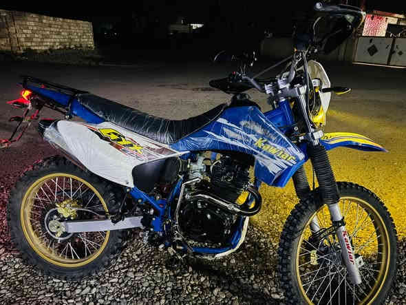 السلام عليكم ماطور كاويار موديل2025 ماشي اقل من الشهر السعر مليون و225 المكان جنوب الموصل قريه السفينة رقم الهاتف ***********
