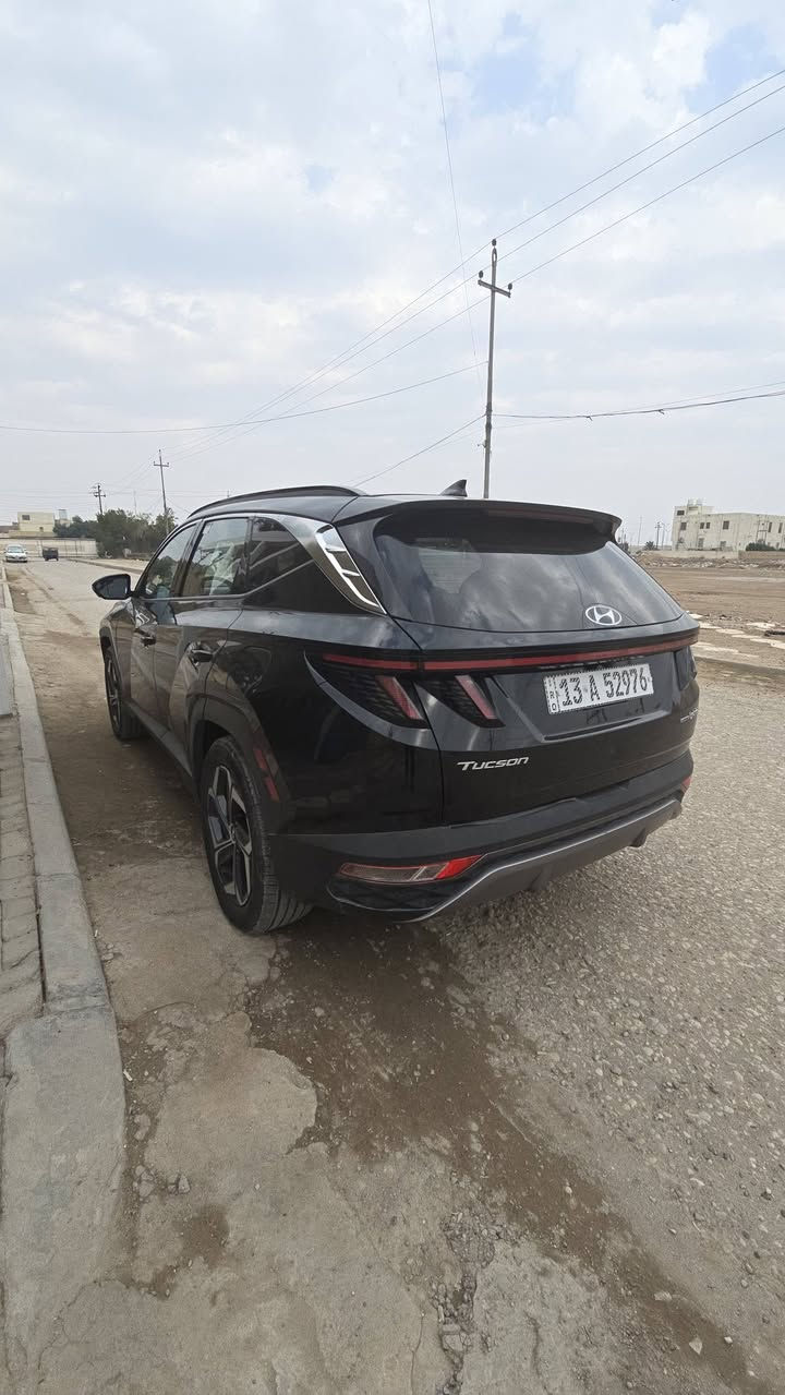 توسان 2024  وارد امريكي هايبرد
تتقدم وتترجع بالريموت
ترقيم جديد
اعلى مواصفات خاصه لمتد 1/1 VIP.  بدون ايرباك كلهن سليمات 
بصمه + بصمه ابواب لمس
بانوراما 
كاميرات ٥
كير دكمه 
نقط عمياء
رادارات امامي خلفي جانبي
تتقدم للامام وللخلف ب بصمه
هاندبريك بصمه
كشنات كهرباء
كشنات جلد اسود
كشنات خزن ميموري
كشنات تبريد وتدفئه امامي خلفي 
وتدفئه استيرن
بك لايت لد
شاشة كبيرة لمس
من تشغل اشارة يقلب الكيج كامره
اشارة جانبيه
تثبيت سرعة
ويل كب كبير كروم
تحديد مسار 
فول تحكمات ستيرن
تبريد لمس
السماعات شركة BOSE
8 سماعات + مضخم صوت
شحن وايرلس
نظام gps خرائط
شفتات كير ب ستيرن
حساسات امامي خلفي
تشغيل عن بعد  
مود درايف اقتصادي - سمارت - سوبر -وثلجي 
نظام نزول منحدرات 
تبريد قطعتين امامي خلفي 
ويل كب حجم 19
شاشه ابل كار بلي  
اوتو هولد
السعر 238 وبي مجال بحول الله 
***********
