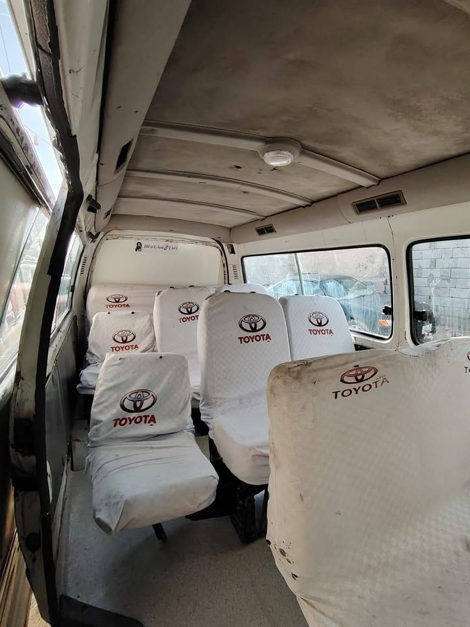 السلام عليكم شباب سياره للبيع فتون مديل 2008 رقمها احمر بيها مكينه ونجي والبدي شوف العين السياره دواخلها حلوه ومرتبه.. الرقم ***********
***********
