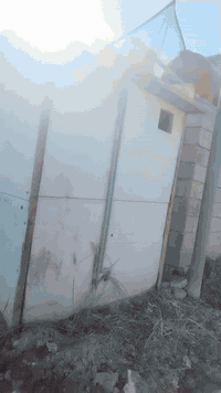 كرفاني للبيع 2*2 سعر 140وبي مجال قليل رقم الهاتف ***********
