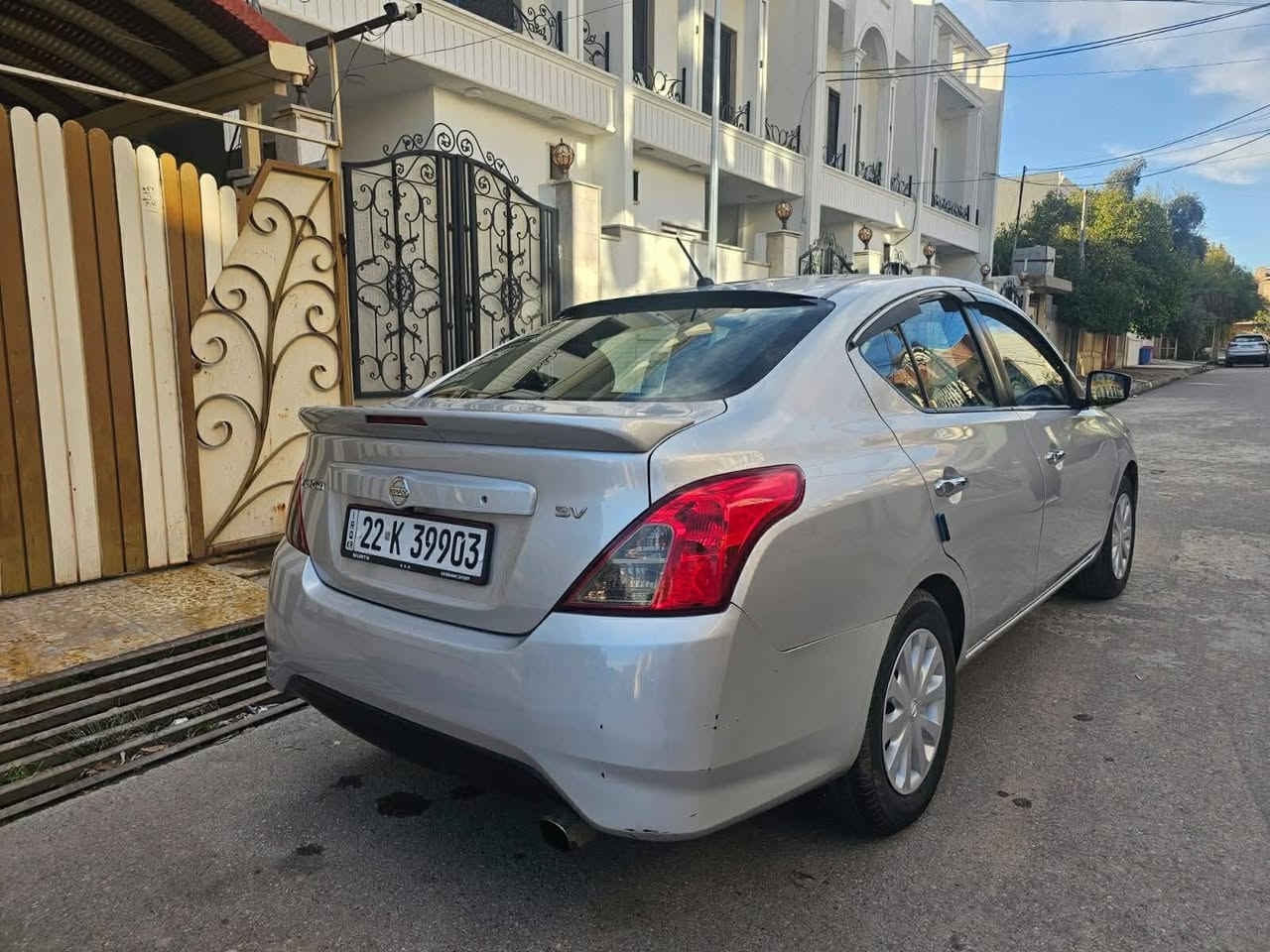 نيسان فيرسا 2017 فول توماتيك ماشية 74 مع كابون بانزين شرط الوكاله والتحويل السعر: 104الرقم اسيا: *********** الرقم كورك: ***********
